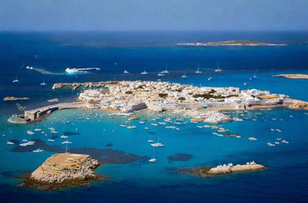 Tabarca Island photo